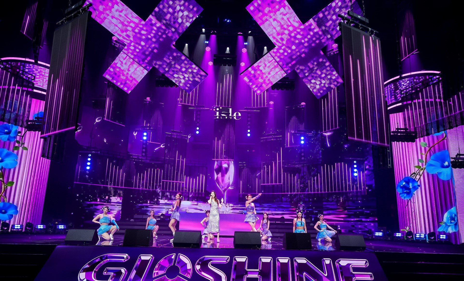 0c0a201d987567876fc0bf2fc83216138