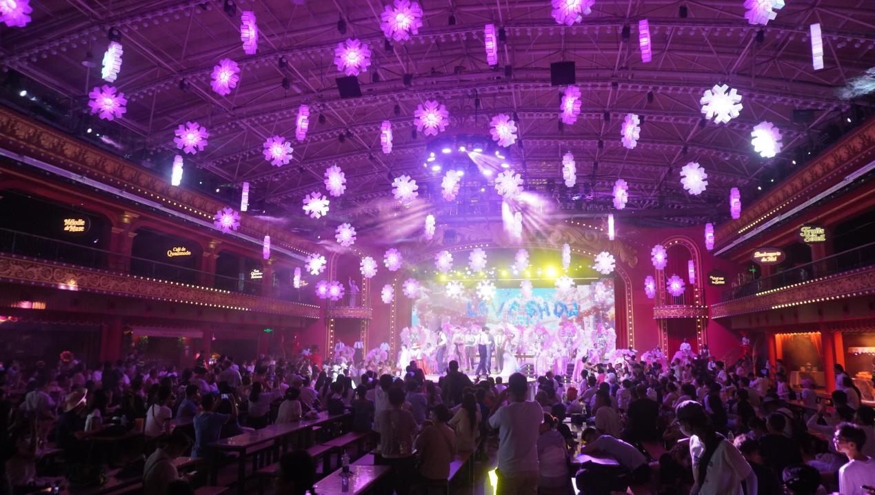 VDF数控微吊匠心演绎舞台魔法 | 深圳世界之窗360°全景歌舞剧《LOVE SHOW》打造沉浸式视听盛宴