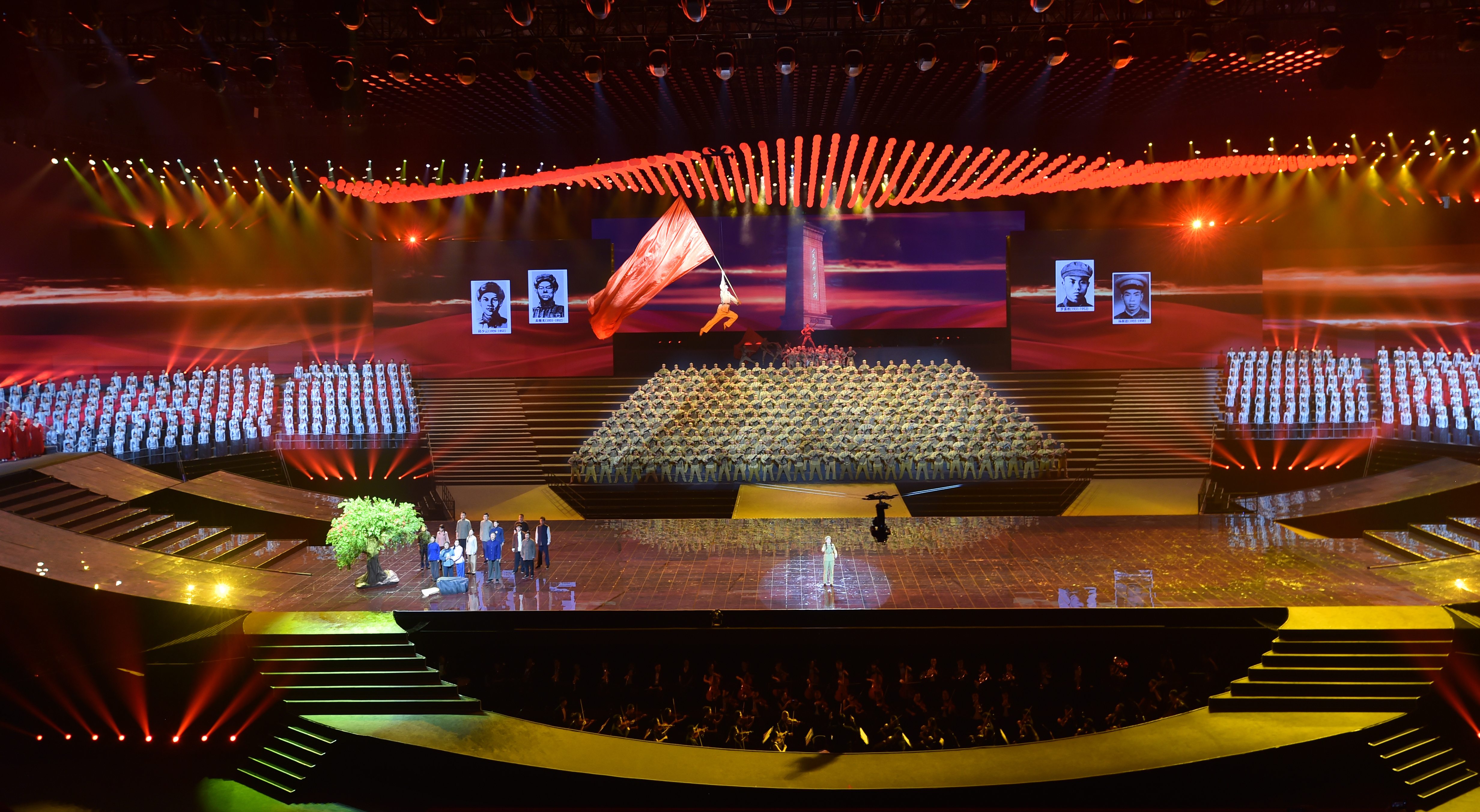 第二篇章-2-《英雄赞歌》 (11)