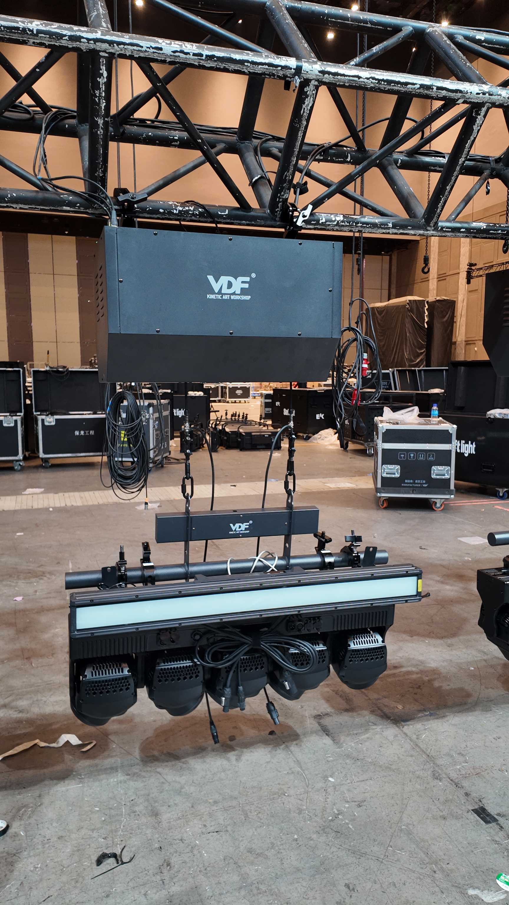 DJI_20251201183656_0785_D