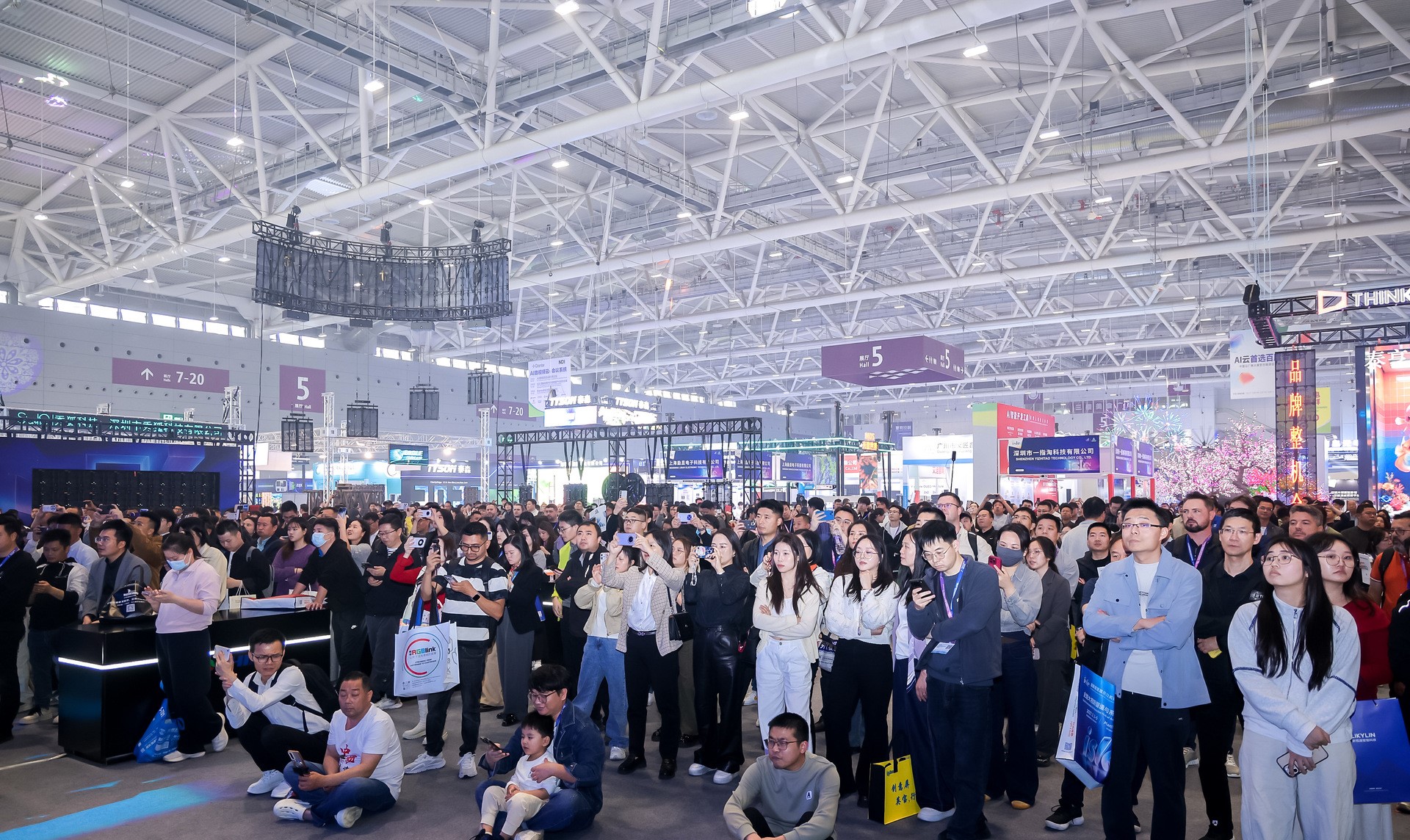 0e2083b20429d68f37896602e4665ab98