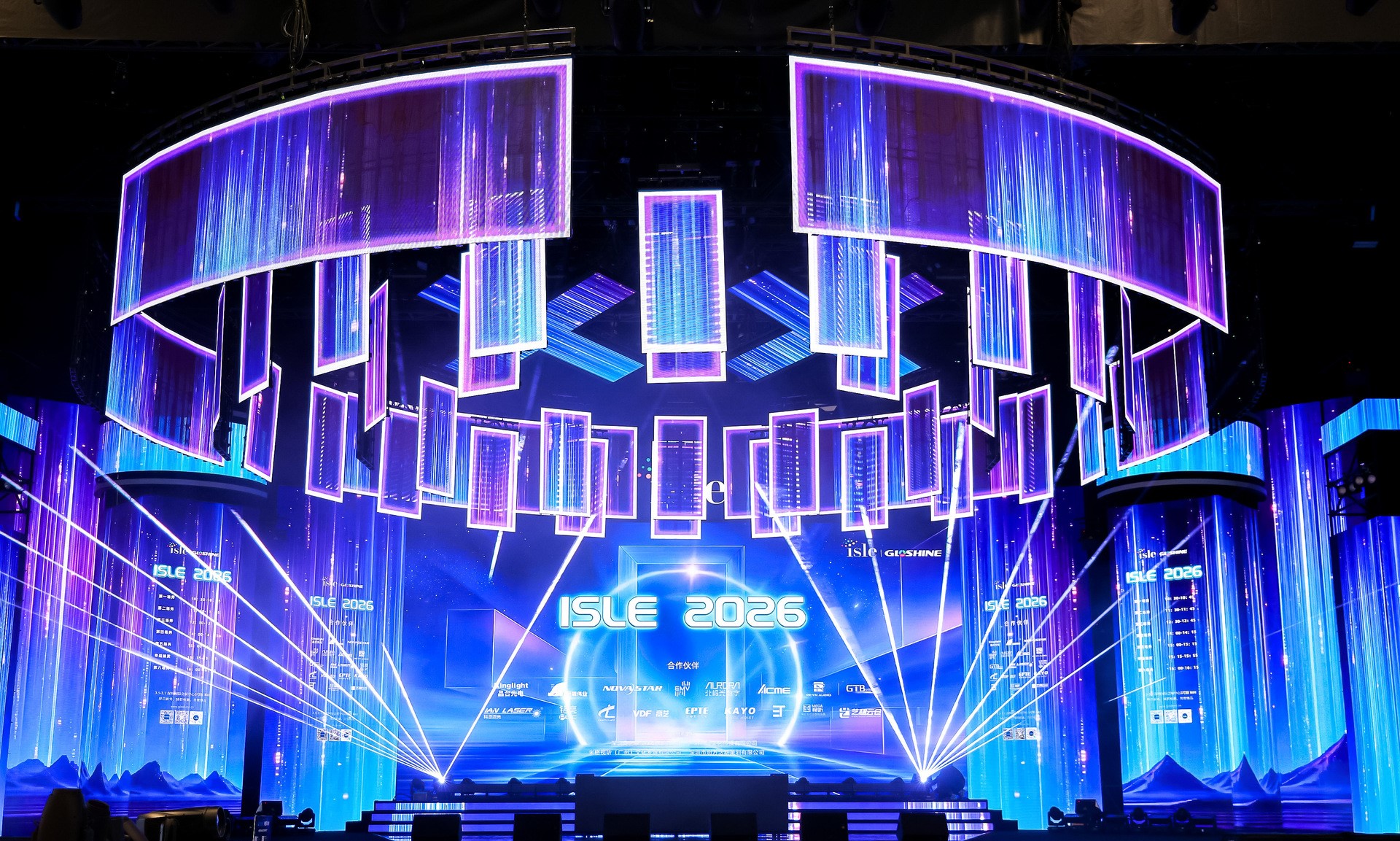 19d4ecf8d8104d1025b411c1587e3804b